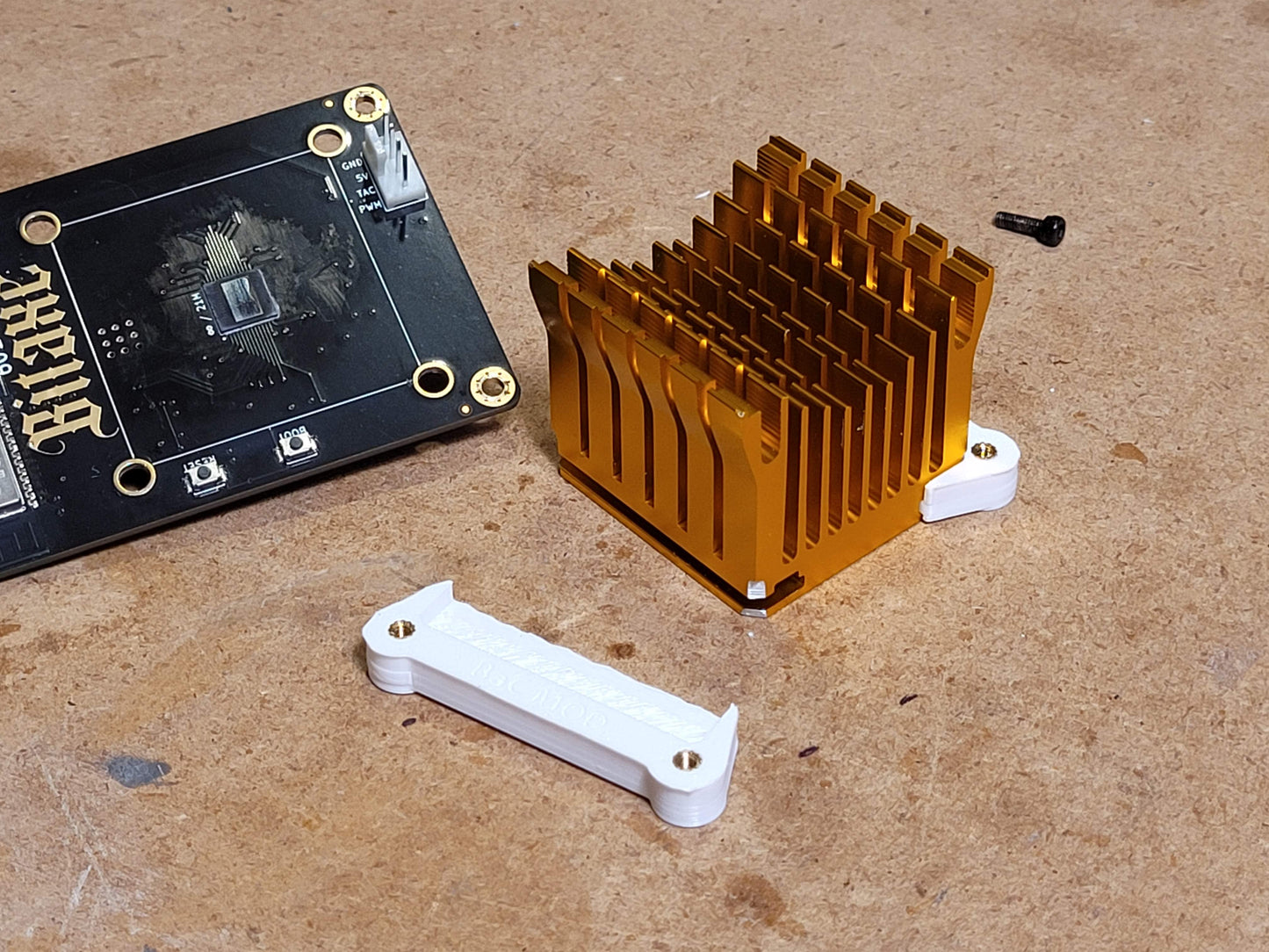 Giant Squid Bitaxe Gamma Fan Duct for NorthStar/Northbridge-style heatsink